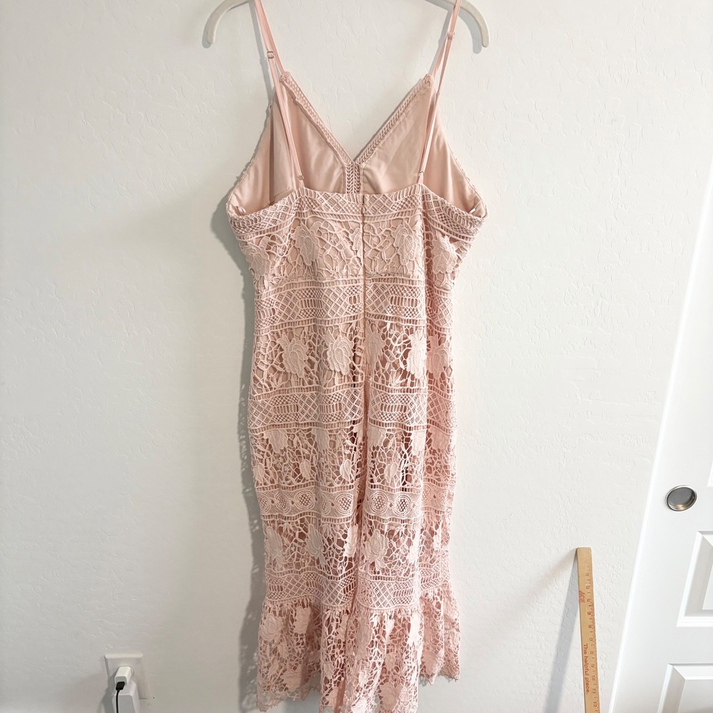 Two Sisters The Label Pink Lace Midi Dress V-Neck Ruffle Hem Size 12 - Picture 6 of 6